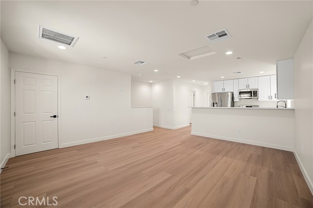 Detail Gallery Image 7 of 21 For 302 W Congress St, Colton,  CA 92324 - 2 Beds | 1 Baths