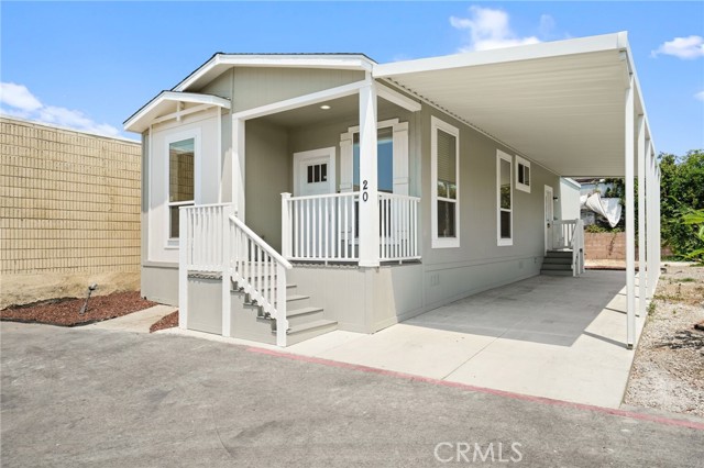 Detail Gallery Image 2 of 24 For 732 E Route 66 #20,  Glendora,  CA 91740 - 3 Beds | 2 Baths