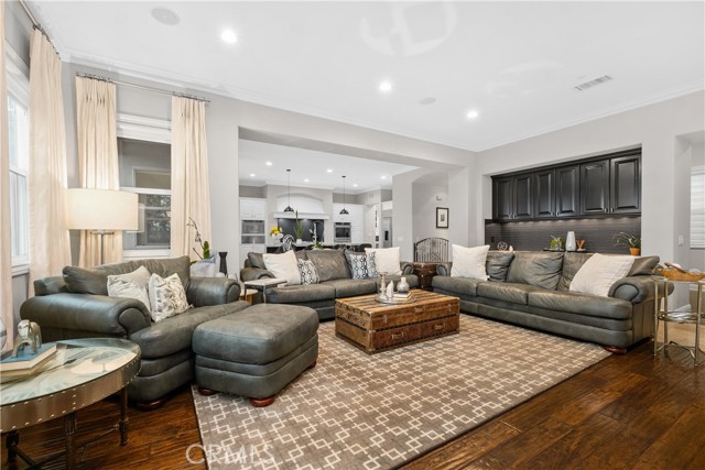 1 Running Brook Drive, Coto de Caza CA: https://media.crmls.org/medias/1ee776e7-8a04-48f8-9b57-5def216b5e8f.jpg