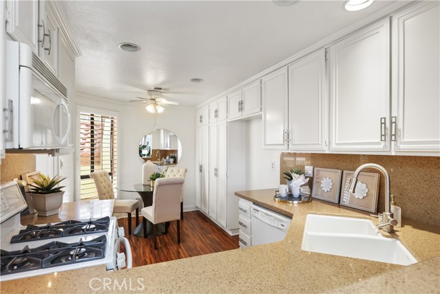 Detail Gallery Image 16 of 52 For 27869 Mazagon #111,  Mission Viejo,  CA 92692 - 3 Beds | 2 Baths