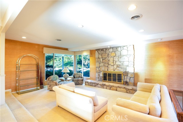 4 Aurora Drive, Rolling Hills Estates, California 90274, 3 Bedrooms Bedrooms, ,2 BathroomsBathrooms,Residential,Sold,Aurora,PV22014268