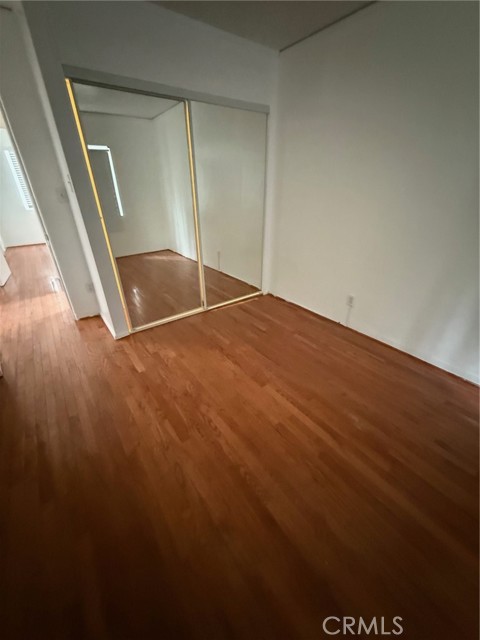 5437 Shoup Ave, Woodland Hills CA: https://media.crmls.org/medias/1eea2c3b-f3f2-4b90-a683-58c3644658b7.jpg