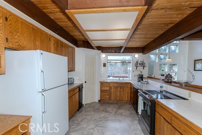 Detail Gallery Image 58 of 75 For 32455 Scandia, Running Springs,  CA 92382 - 3 Beds | 3 Baths