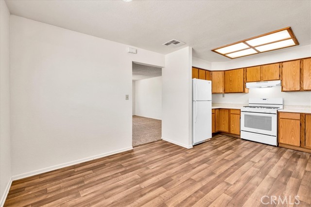Detail Gallery Image 9 of 34 For 5930 Rose Ellen Ave, Twentynine Palms,  CA 92277 - 3 Beds | 2 Baths