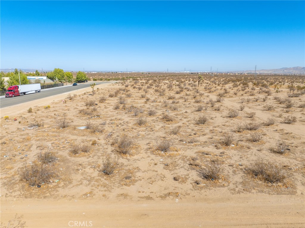 MLS #OC25239997 image #9