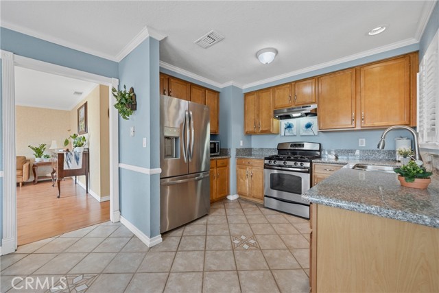 Detail Gallery Image 16 of 57 For 50 Amber Ct, Redlands,  CA 92374 - 3 Beds | 2 Baths