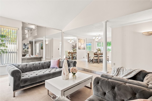 22443 Robin Oaks, Diamond Bar CA: https://media.crmls.org/medias/1eeb9541-7cff-498f-81cc-377c0439b7c8.jpg