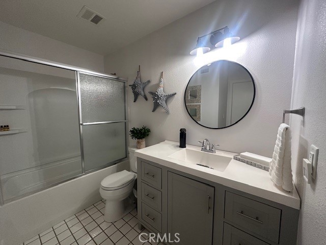 Detail Gallery Image 14 of 19 For 8091 Valencia Dr, Huntington Beach,  CA 92647 - 3 Beds | 2 Baths