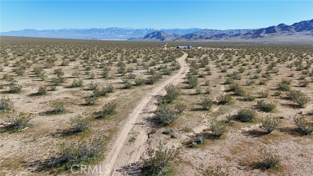 Detail Gallery Image 5 of 10 For 21402 Meander Rd, Lucerne Valley,  CA 92356 - 2 Beds | 2 Baths