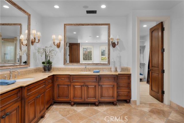 114 N Ardmore Avenue, Manhattan Beach CA: https://media.crmls.org/medias/1eec3cf2-515f-4453-8aa4-55b446a01fda.jpg