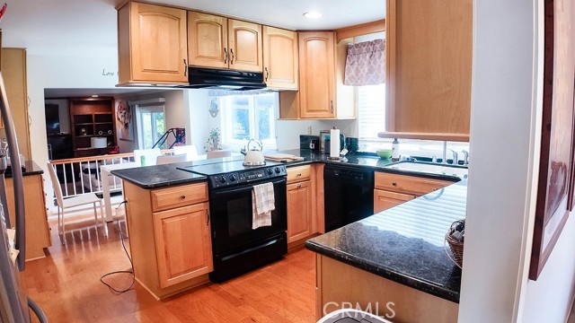 Detail Gallery Image 41 of 45 For 1427 Blossom Ave, Redlands,  CA 92373 - 5 Beds | 3 Baths