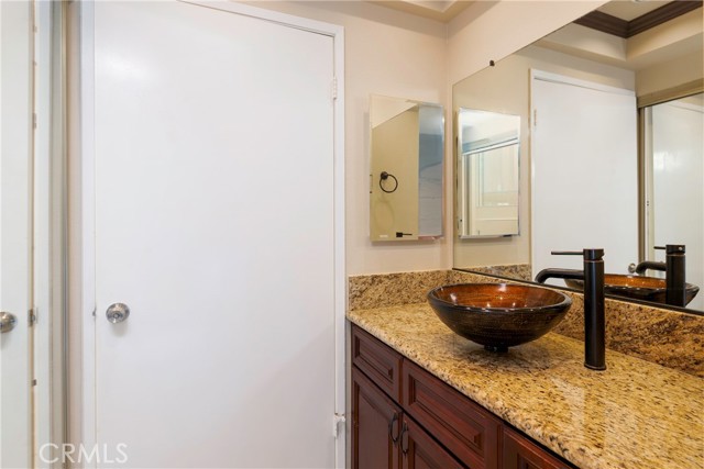 Detail Gallery Image 15 of 29 For 15942 Alta Vista Dr #D,  La Mirada,  CA 90638 - 2 Beds | 2 Baths