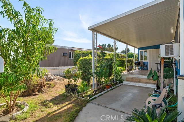 Detail Gallery Image 3 of 33 For 5800 Hamner #416,  Corona,  CA 91752 - 3 Beds | 3 Baths