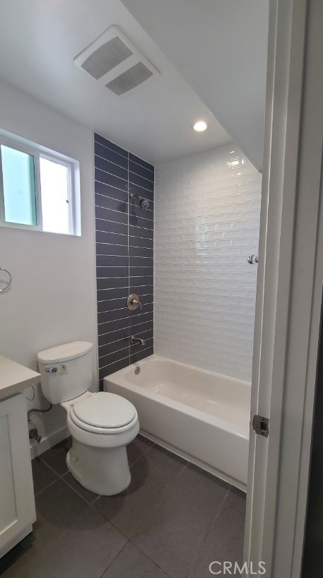 Detail Gallery Image 15 of 23 For 839 E 32nd, Los Angeles,  CA 90011 - 5 Beds | 4 Baths