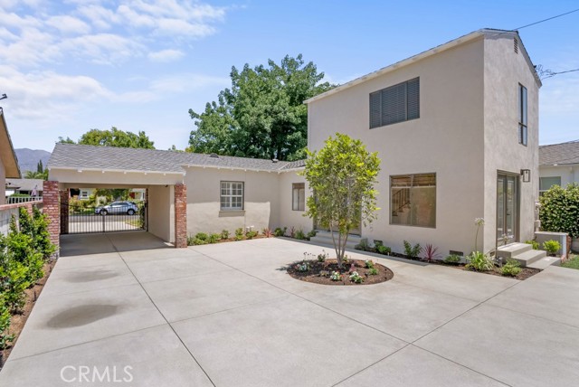 Detail Gallery Image 14 of 69 For 731 N Beachwood Dr, Burbank,  CA 91506 - 3 Beds | 2 Baths