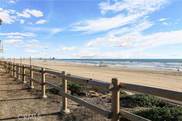 Detail Gallery Image 33 of 33 For 17231 Lido Ln, Huntington Beach,  CA 92647 - 4 Beds | 3 Baths