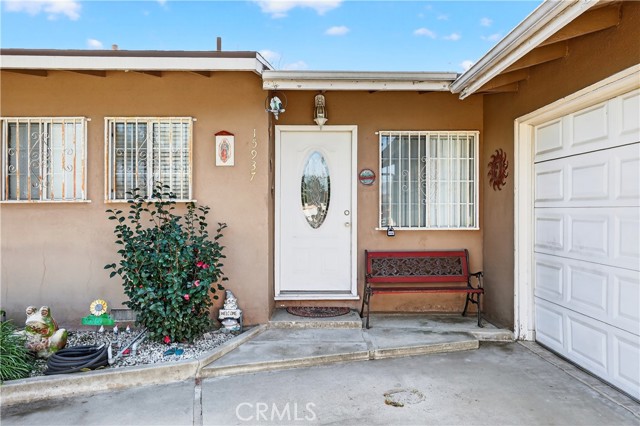 15937 Manzanita, Fontana CA: https://media.crmls.org/medias/1eeeee3c-cc34-4bb4-92bd-8778849b06bb.jpg