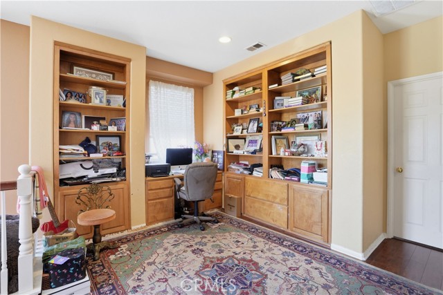 Detail Gallery Image 22 of 27 For 11334 W San Raphael Driveway, San Diego,  CA 92130 - 3 Beds | 2/1 Baths