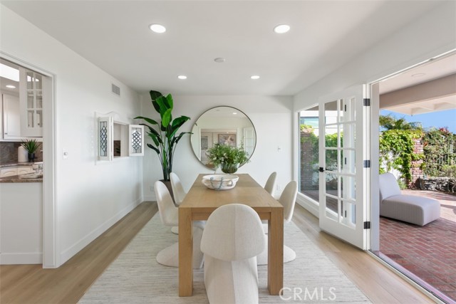 4521 Orrington Road, Corona del Mar CA: https://media.crmls.org/medias/1ef04305-deec-4d6f-8d86-56b39624546e.jpg
