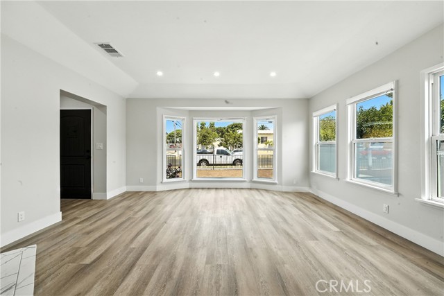 Detail Gallery Image 3 of 39 For 840 W 130th St, Gardena,  CA 90247 - 3 Beds | 2 Baths