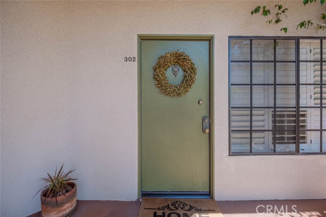 412 North Kenwood Street, 302 photo 6