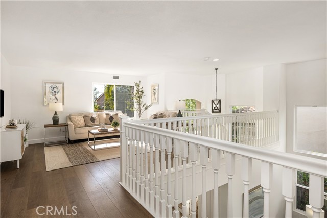 19692 Dorado Drive, Lake Forest CA: https://media.crmls.org/medias/1ef18a68-3f6e-404e-b01b-69cd1d4983be.jpg