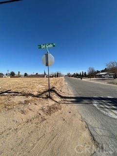 Detail Gallery Image 13 of 20 For 13580 El Cariso, Victorville,  CA 92392 - – Beds | – Baths