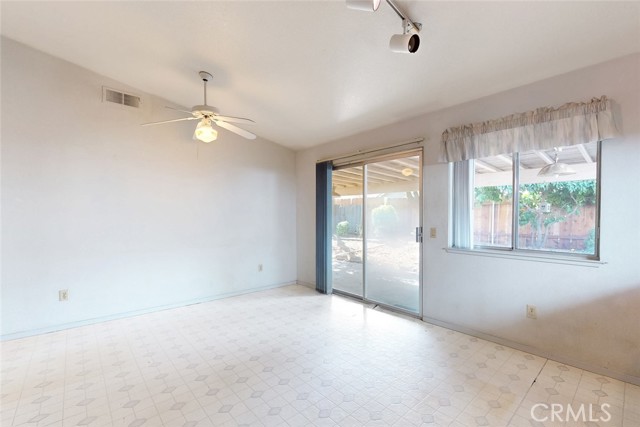 Detail Gallery Image 14 of 49 For 1000 Beechwood St, Yuba City,  CA 95991 - 2 Beds | 2 Baths