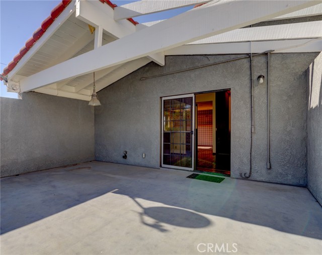 693 19th Street, Manhattan Beach, California 90266, 5 Bedrooms Bedrooms, ,1 BathroomBathrooms,Residential,Sold,19th,SB21194757