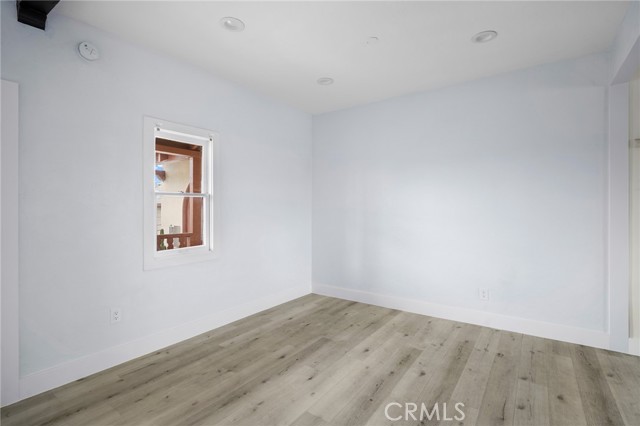 1641 S Catalina Street, Los Angeles CA: https://media.crmls.org/medias/1ef4ab49-ee51-4042-8c34-3a398514b2e8.jpg