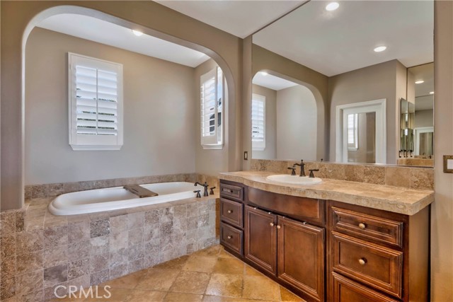 Detail Gallery Image 29 of 54 For 20 Vermilion Cliffs, Aliso Viejo,  CA 92656 - 4 Beds | 3/1 Baths