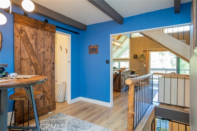 Detail Gallery Image 21 of 49 For 875 Brentwood Dr, Lake Arrowhead,  CA 92352 - 3 Beds | 2 Baths