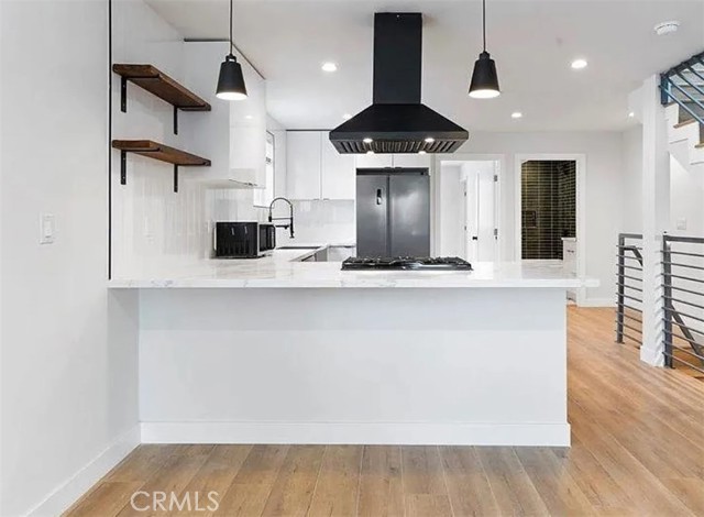 Detail Gallery Image 19 of 23 For 6417 1/2 Lexington Ave, Los Angeles,  CA 90038 - 4 Beds | 4 Baths