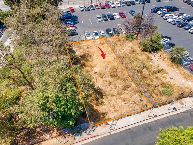 Detail Gallery Image 10 of 22 For 1014 Bartlett St, Los Angeles,  CA 90012 - – Beds | – Baths