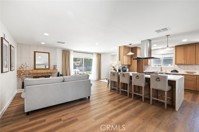Detail Gallery Image 6 of 37 For 20853 Moonlake St, Diamond Bar,  CA 91789 - 3 Beds | 2 Baths