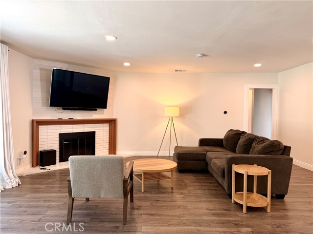 Detail Gallery Image 6 of 30 For 9912 Newcomb Ave, Whittier,  CA 90603 - 5 Beds | 3 Baths