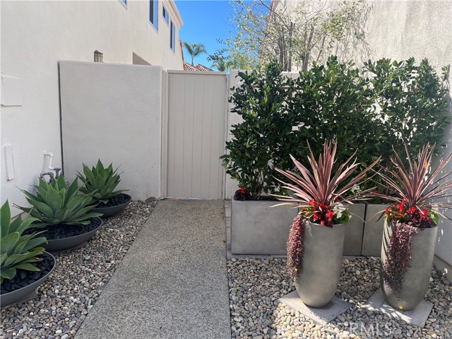 Detail Gallery Image 28 of 31 For 70 Shearwater, Newport Beach,  CA 92660 - 3 Beds | 2/1 Baths