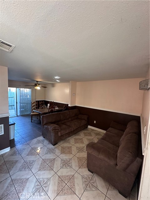 Detail Gallery Image 21 of 57 For 3600 Mountain Ave 12f,  San Bernardino,  CA 92404 - 2 Beds | 1/1 Baths