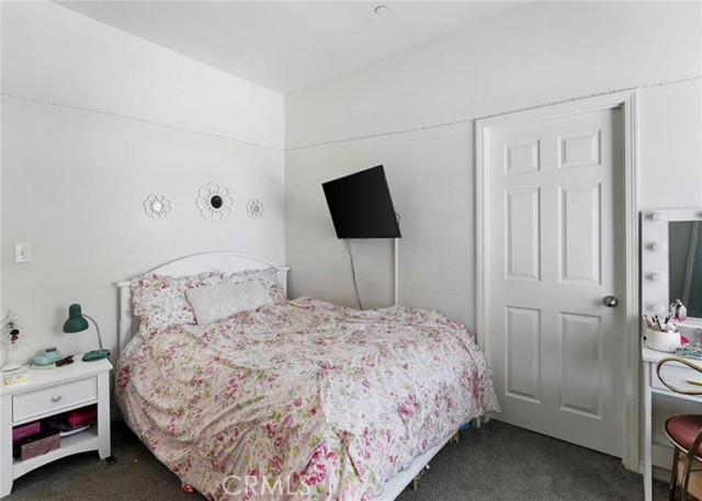 18583 Seaton Avenue, Perris CA: https://media.crmls.org/medias/1ef7e682-53e7-4a95-881d-08250f7415d8.jpg