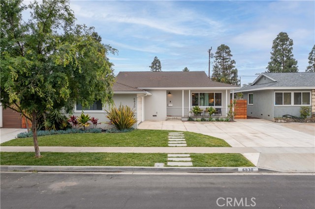 Detail Gallery Image 4 of 48 For 6830 E 10th St, Long Beach,  CA 90815 - 3 Beds | 2 Baths
