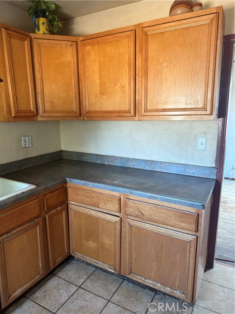 Detail Gallery Image 5 of 5 For 6529 Bonnie Vale Ave, Pico Rivera,  CA 90660 - 3 Beds | 2 Baths