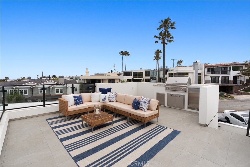 2141 Circle Drive