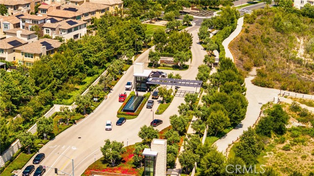 53 Eider Run, Irvine CA: https://media.crmls.org/medias/1efaf235-23bd-4c5a-8cf8-9b7a1613a8ee.jpg