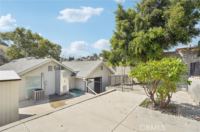 2827 Budau Avenue, Los Angeles, California 90032, 3 Bedrooms Bedrooms, ,2 BathroomsBathrooms,Single Family Residence,For Sale,Budau,PF24114056