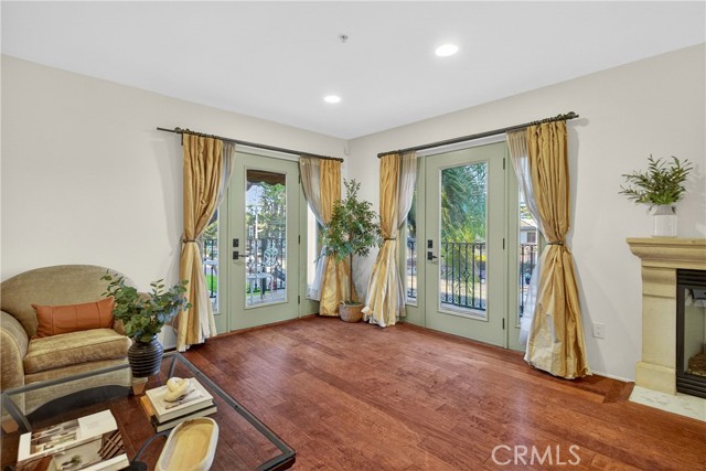 Detail Gallery Image 28 of 69 For 4301 Los Feliz #12,  Los Angeles,  CA 90027 - 2 Beds | 3 Baths