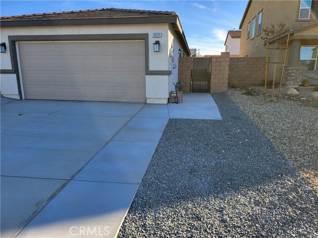 Detail Gallery Image 15 of 17 For 13721 Carver Ct, Victorville,  CA 92392 - 5 Beds | 3 Baths