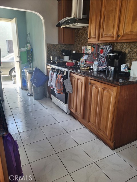Detail Gallery Image 9 of 21 For 13141 Monroe St, Garden Grove,  CA 92844 - – Beds | – Baths