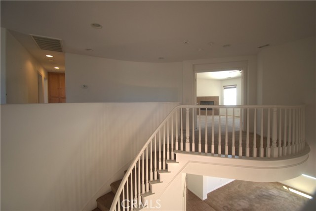 4832 Summerbreeze Court, Palmdale CA: https://media.crmls.org/medias/1efe1c3d-c69f-4677-a911-78710abd94db.jpg