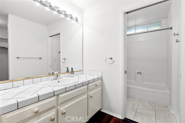 Detail Gallery Image 17 of 25 For 3832 Overland Ave #2,  Culver City,  CA 90232 - 2 Beds | 2/1 Baths