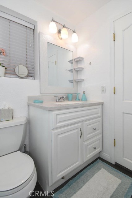 Detail Gallery Image 8 of 8 For 328 Rosecrans Ave, Manhattan Beach,  CA 90266 - 1 Beds | 1 Baths